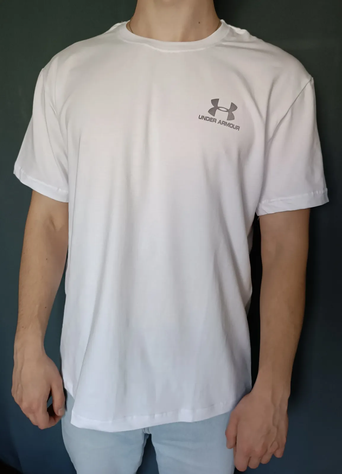 Біла бавовняна футболка Under Armour унісекс, фото №1