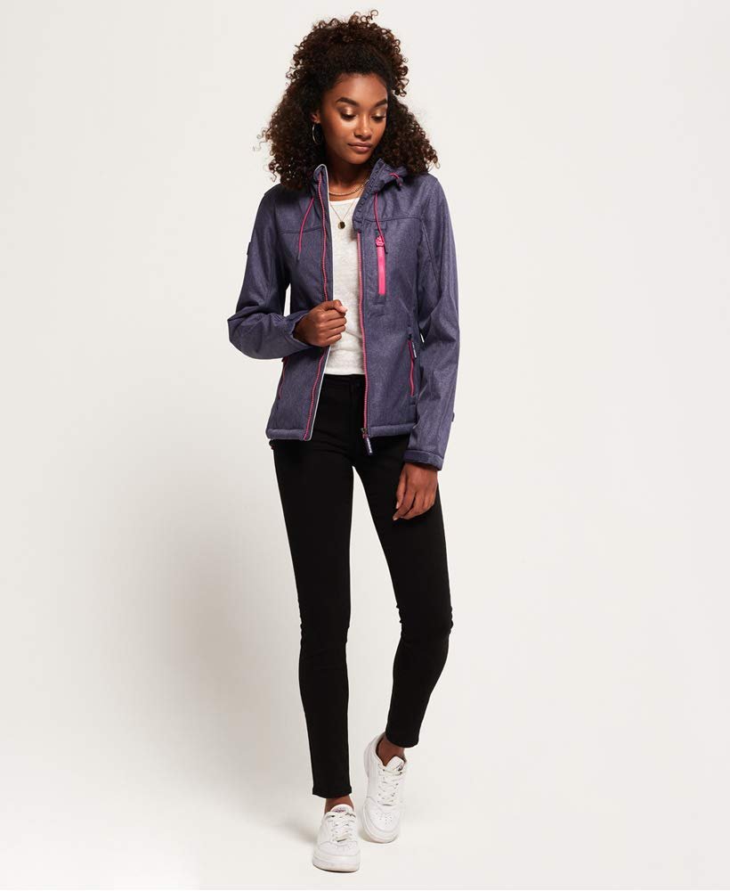 Куртка спортивная Superdry Hooded Winter Windtrekker женская, фото №3