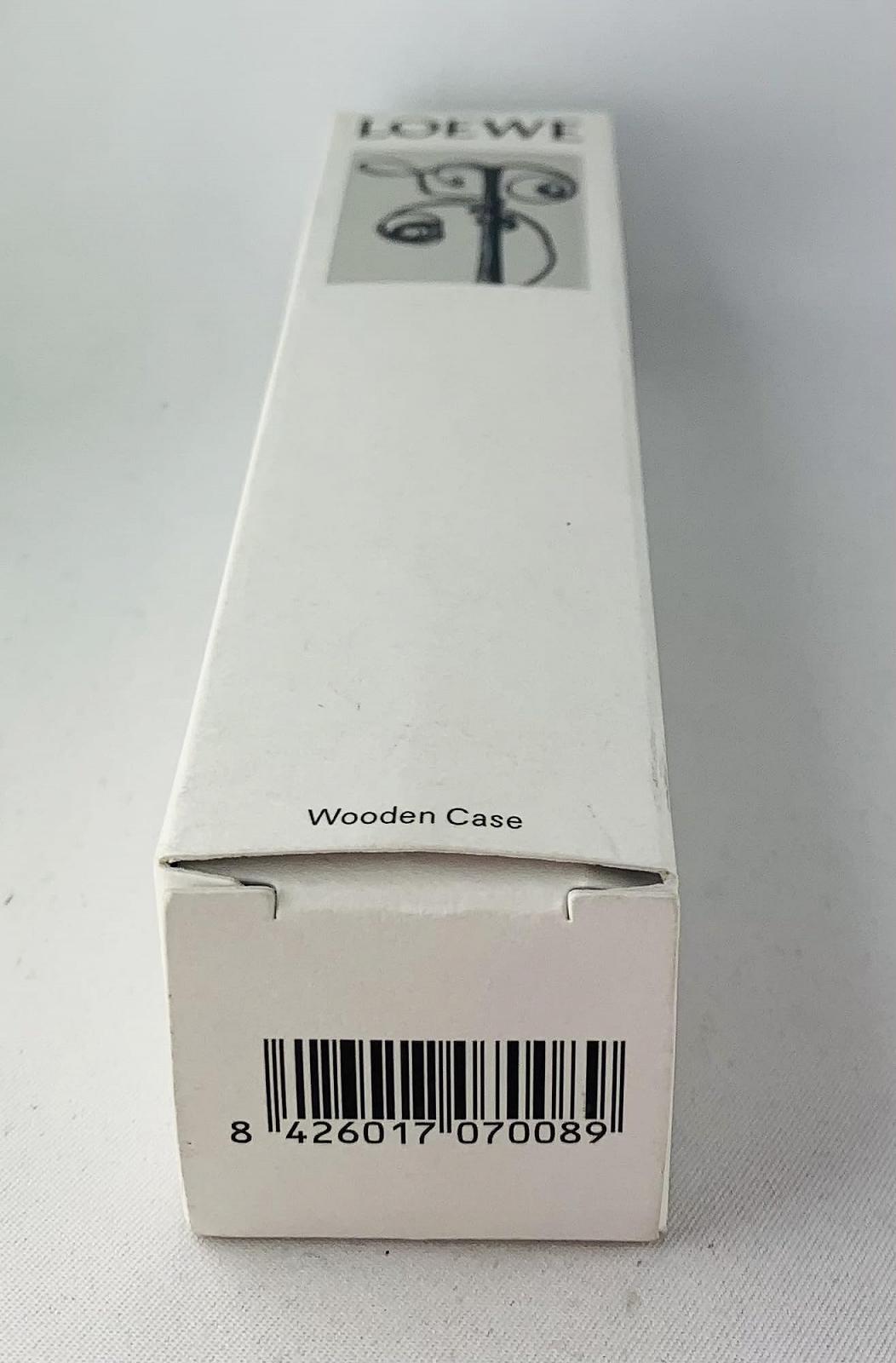 Лосьйон LOEWE Дерев'яний Половинний Розмір 15-D, фото №3 Лосьйон LOEWE Дерев'яний Половинний Розмір 15-D, фото №3