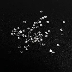 Стразы Серебряные в коробке для маникюра 1.5 мм synthetic.ua - Фото 1