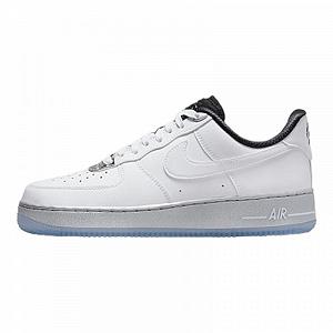 Кроссовки Nike AIR FORCE 1 07 SE 40 - Фото 1
