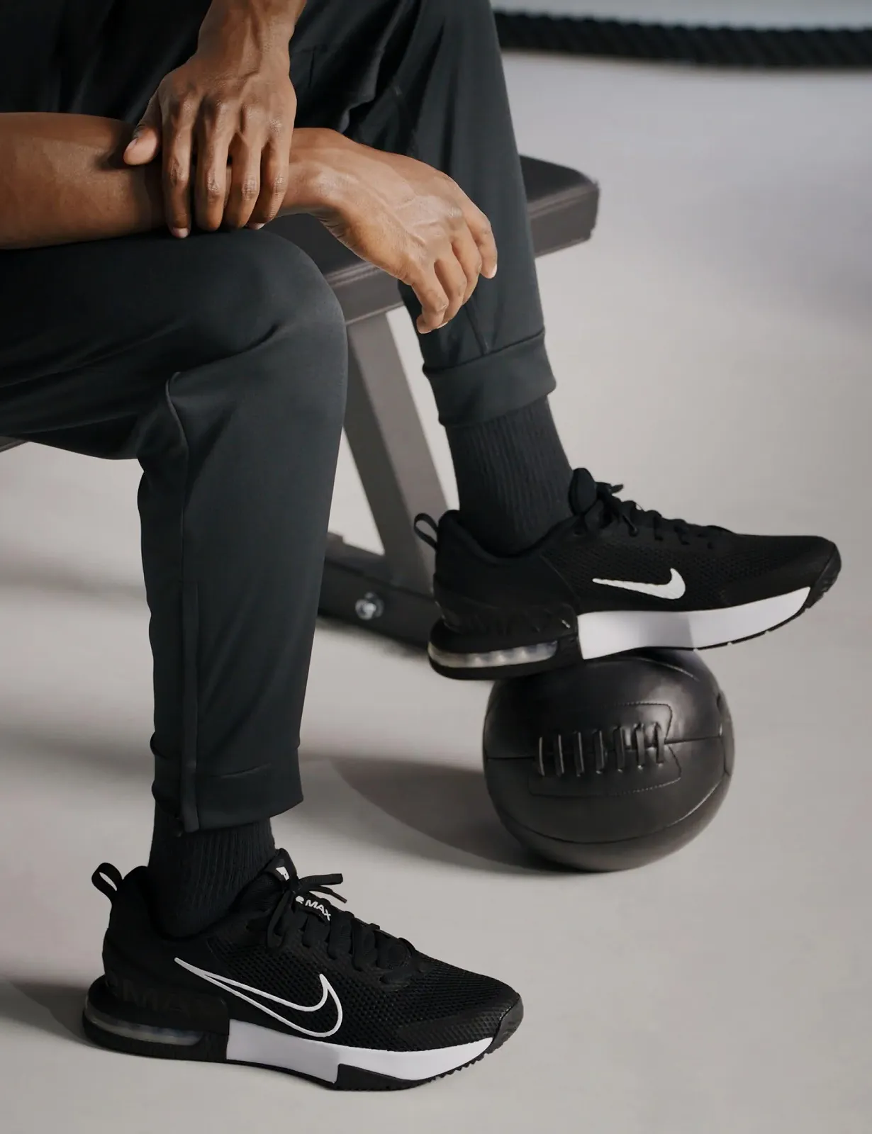 Чоловічі Кросівки Nike Air Max Alpha Trainer 6 для Тренувань, фото №2 Чоловічі Кросівки Nike Air Max Alpha Trainer 6 для Тренувань, фото №2