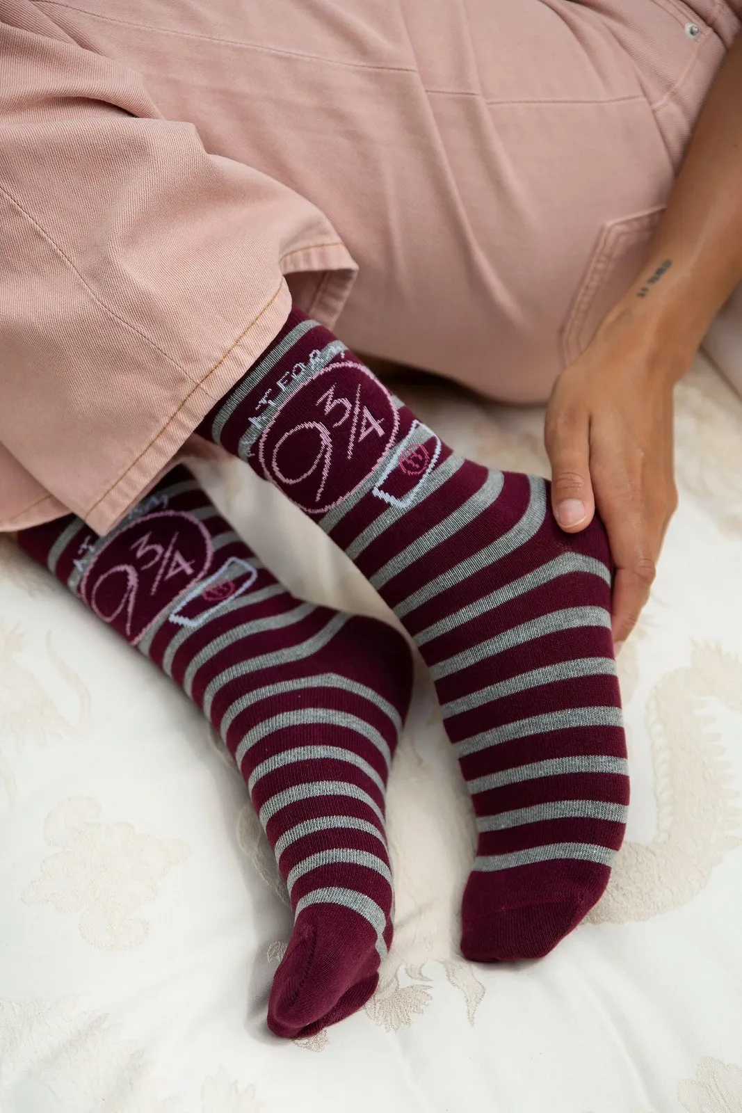 Шкарпетки SockShop Жіночі Harry Potter Hogwarts Бавовняні - 4 пари, фото №6 Шкарпетки SockShop Жіночі Harry Potter Hogwarts Бавовняні - 4 пари, фото №6