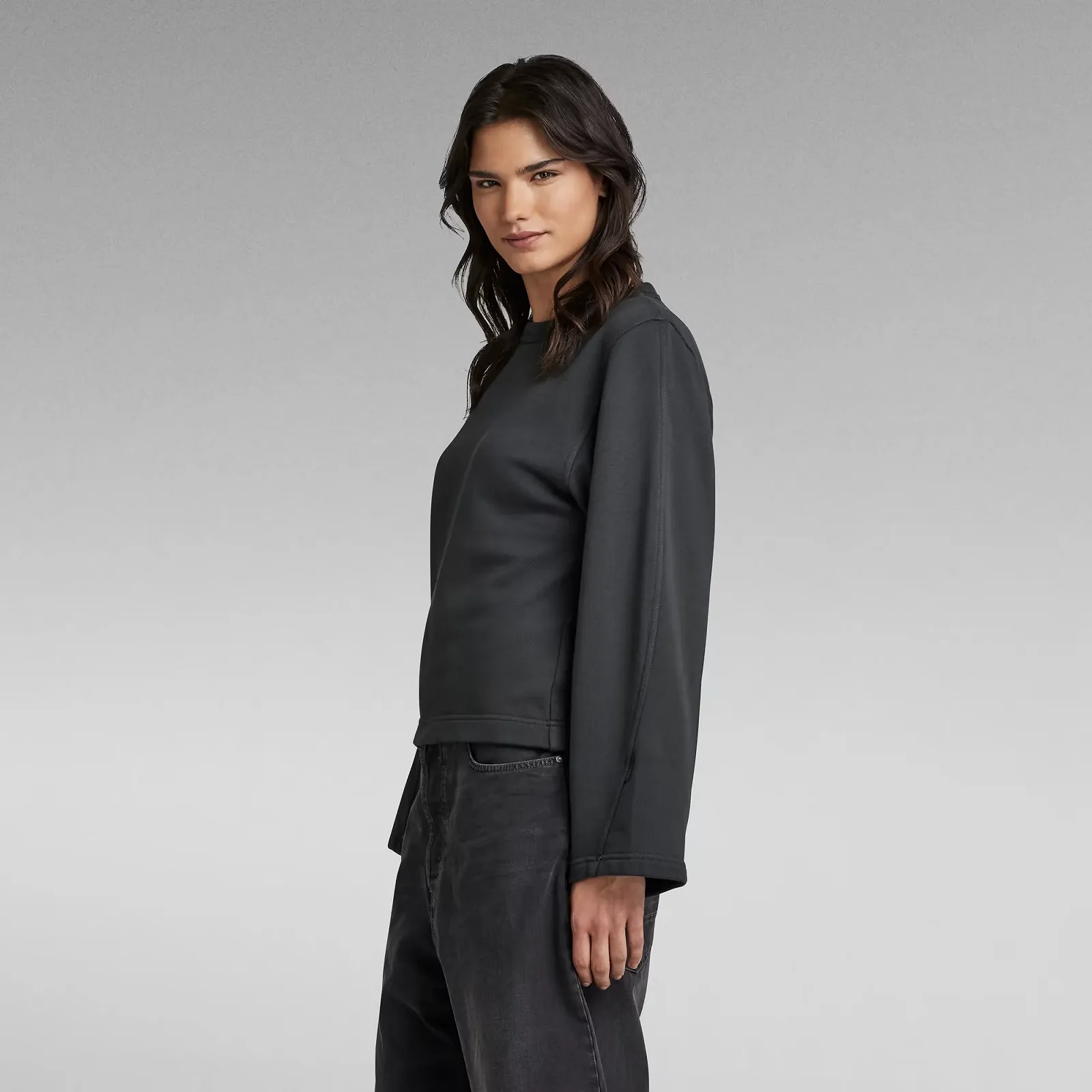 Женский свитер G-Star RAW Adjustable Sleeve Cropped Sweat - S, фото №2 Женский свитер G-Star RAW Adjustable Sleeve Cropped Sweat - S, фото №2