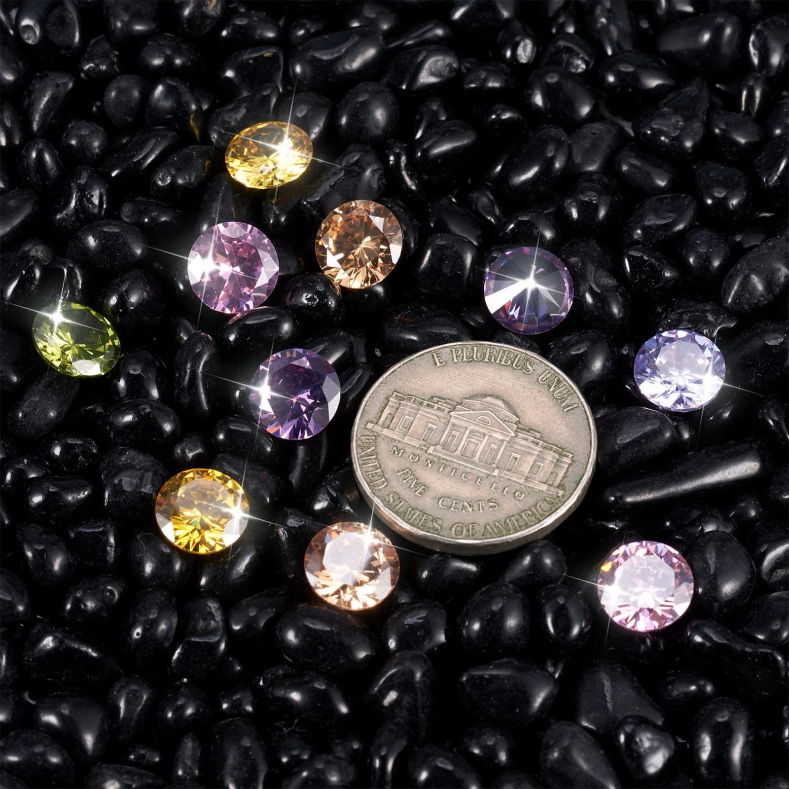 Стразы Кубический цирконий 4 мм, граненые, форма бриллианта, класс A, кристальный цвет, 50 шт, случайные, фото №6 Стразы Кубический цирконий 4 мм, граненые, форма бриллианта, класс A, кристальный цвет, 50 шт, случайные, фото №6