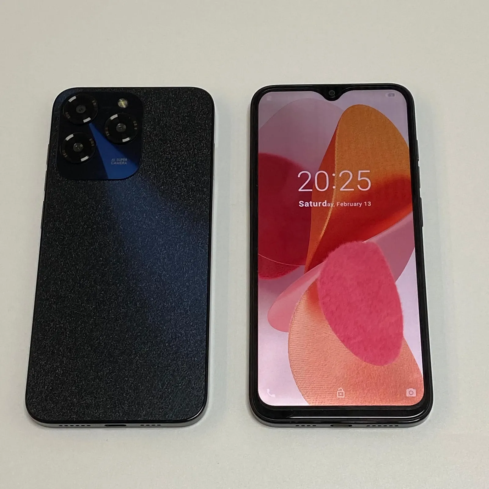 Смартфон 6.3" 2/16GB 4G LTE Dual SIM Deep Black, фото №5