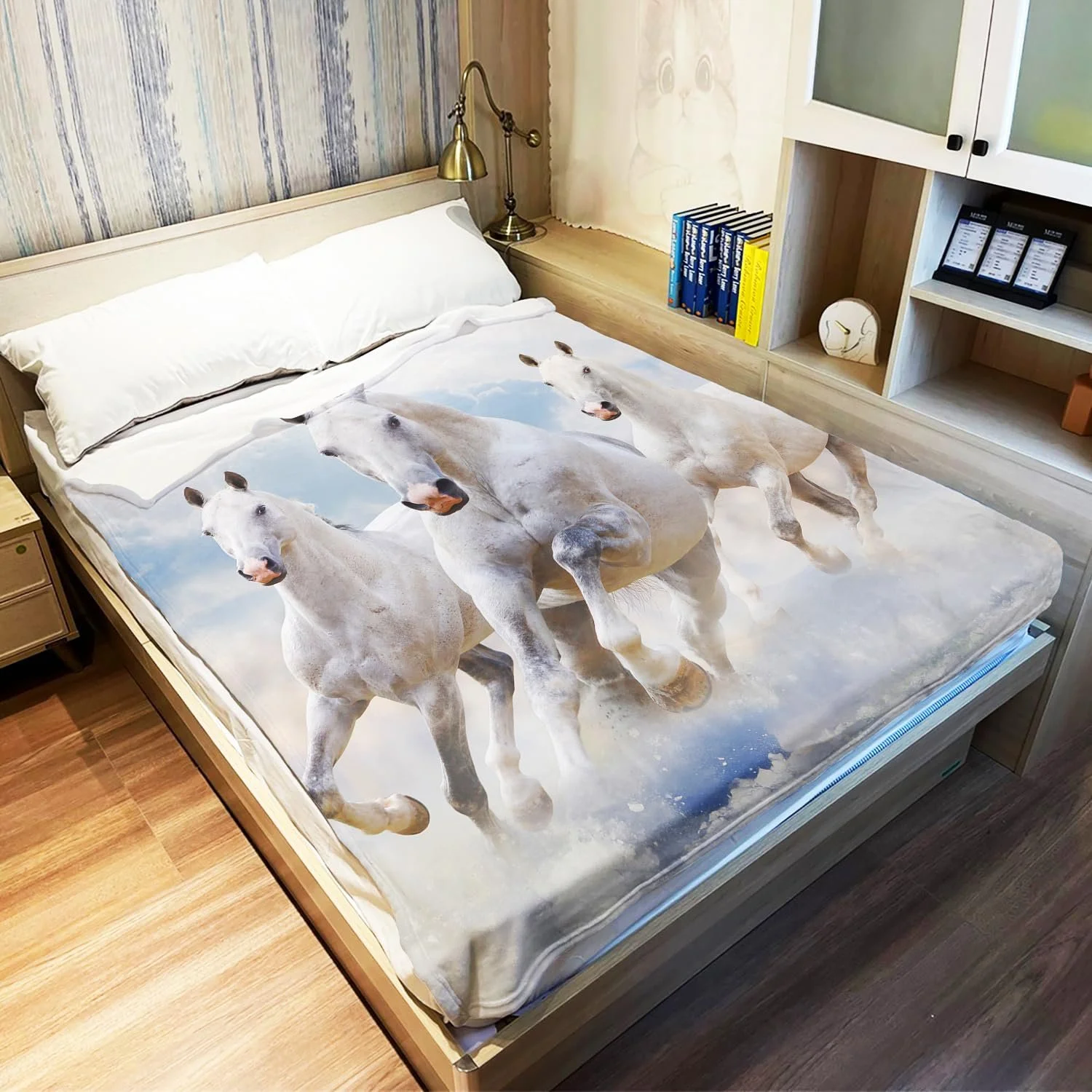 Одеяло YISUMEI Фланель Мягкое Белая Лошадь, Бегущая, 150 x 200 см, фото №3