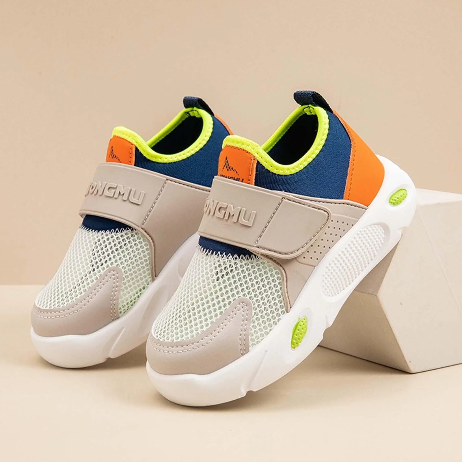 Спортивная обувь Generisch Детская Легкие Кроссовки Эластичные для улицы и зала Дышащие Водонепроницаемые, фото №8 Спортивная обувь Generisch Детская Легкие Кроссовки Эластичные для улицы и зала Дышащие Водонепроницаемые, фото №8