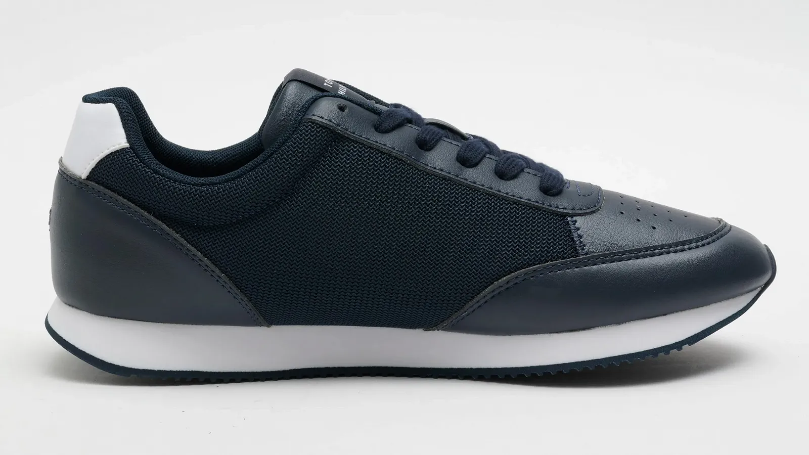 Кросівки Tommy Hilfiger Lo Runner Mix Fm0fm05284, фото №4 Кросівки Tommy Hilfiger Lo Runner Mix Fm0fm05284, фото №4