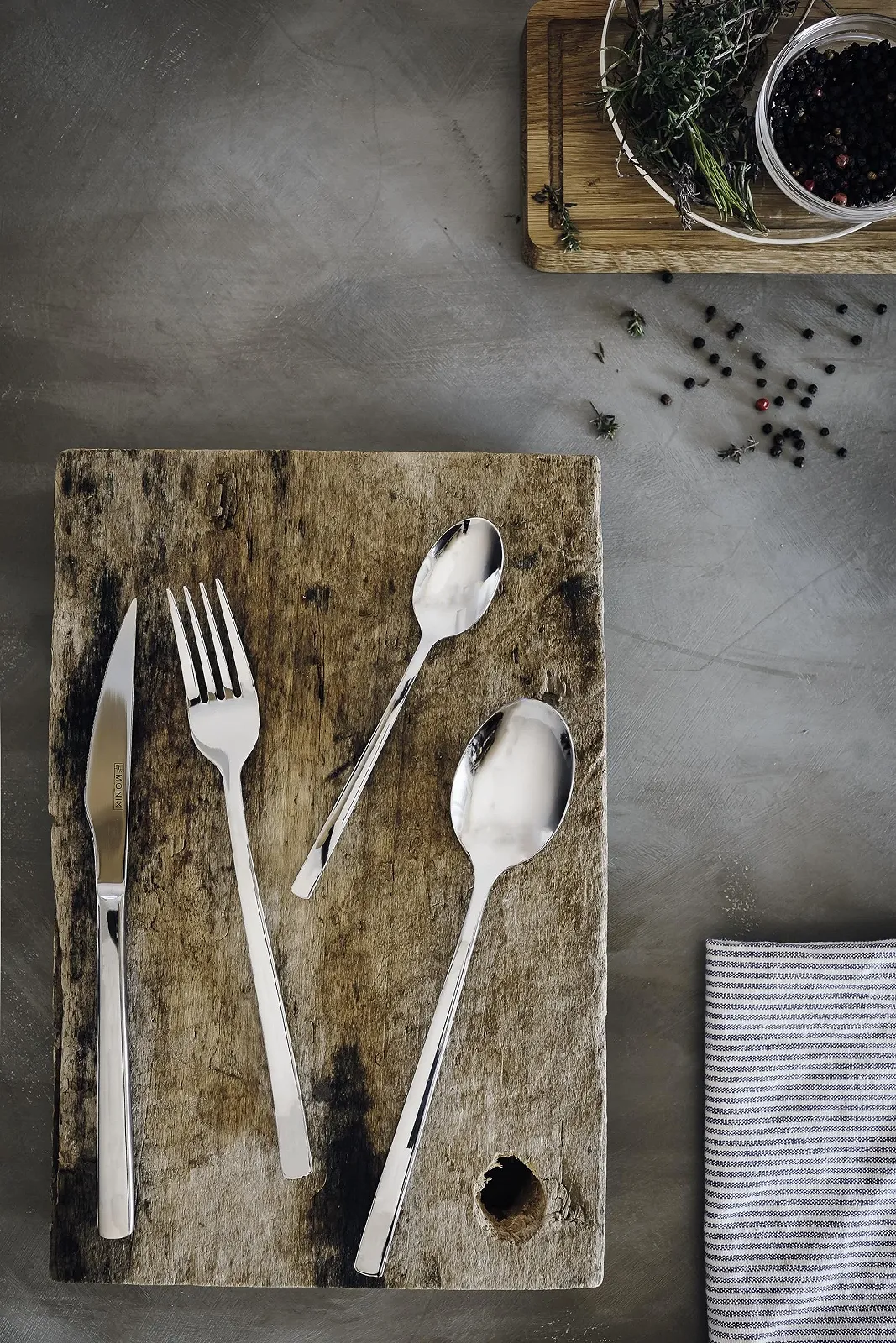 Набір столових приборів Monix Genova, 24 предмети, ножі для стейків, нержавіюча сталь 18/10, сучасний дизайн, полірована обробка, товщина 2,5 мм, на 6 персон, фото №5