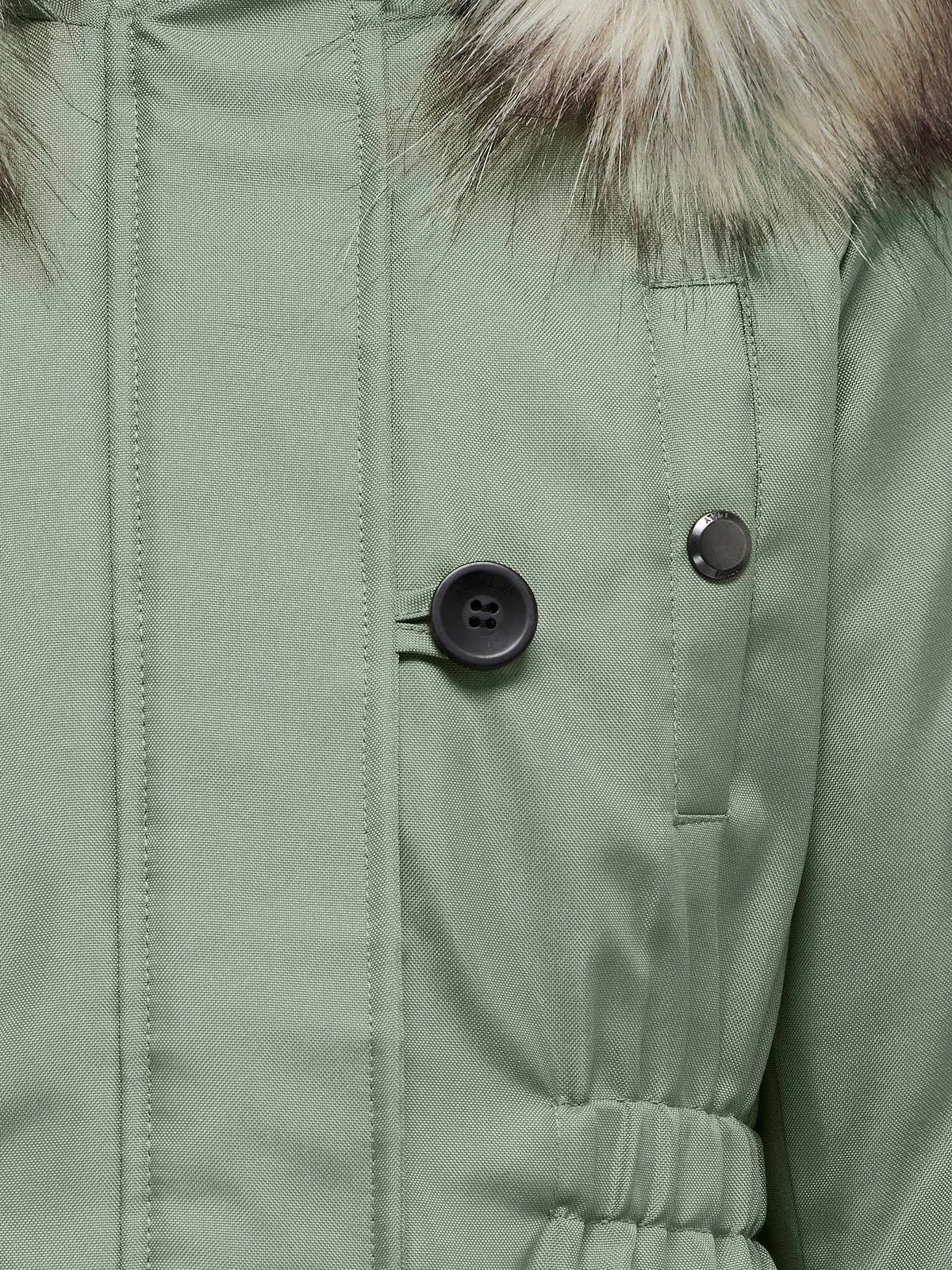 Зимняя куртка для девочек ONLY Kids Kogiris Parka с меховым капюшоном, фото №3 Зимняя куртка для девочек ONLY Kids Kogiris Parka с меховым капюшоном, фото №3