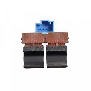 Перемикач кришки багажника METZGER 09161057 для VW, зі сторони водія synthetic.ua - Фото 1