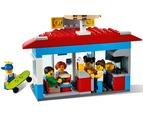 Конструктор LEGO City Главная площадь 60271, фото №10