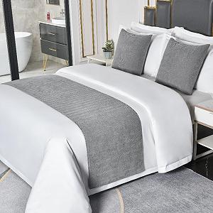 Накидка на ліжко HLASMSPE Однотонна Сучасна Світло-сіра 50x210 см для ліжка 1,5 м - Фото 1