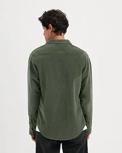 Чоловіча сорочка MAVI POCKET SHIRT Thyme - S ціна на synthetic.ua - Фото 1 Чоловіча сорочка MAVI POCKET SHIRT Thyme - S synthetic.ua - Фото 1