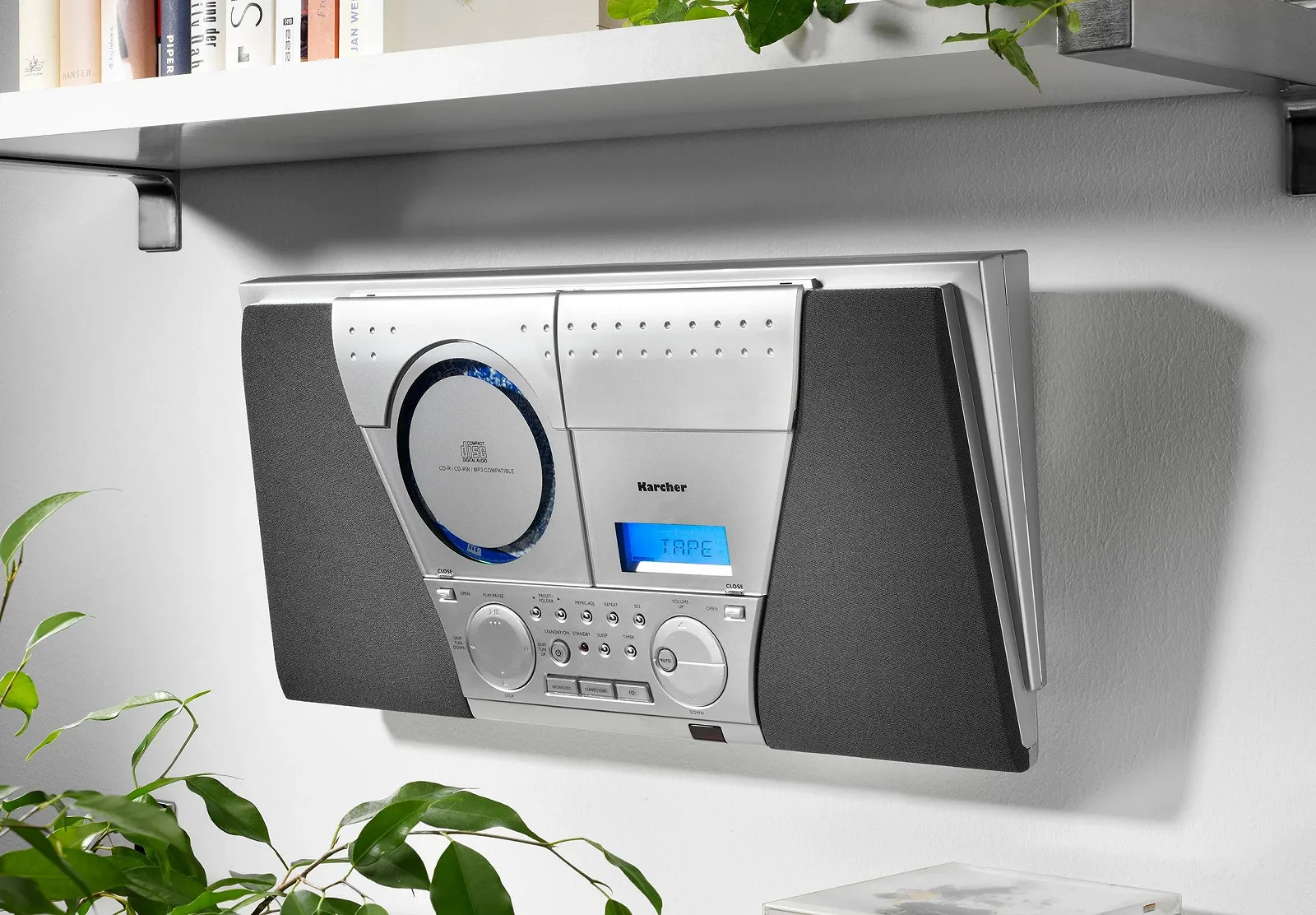 Музыкальный центр Karcher MC 6550N с CD-проигрывателем и кассетной декой, вертикальная стереосистема, FM-радио, будильник, серебристый, фото №4 Музыкальный центр Karcher MC 6550N с CD-проигрывателем и кассетной декой, вертикальная стереосистема, FM-радио, будильник, серебристый, фото №4