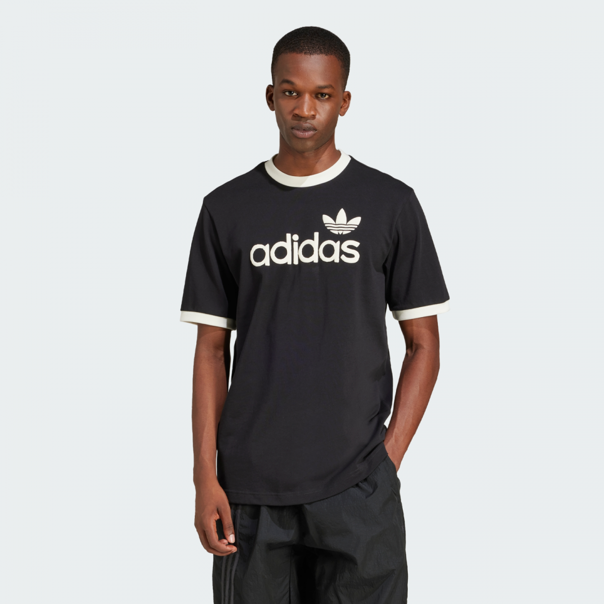 Футболка SIMPLE TEE JC8372 Adidas Чорний M, фото №1