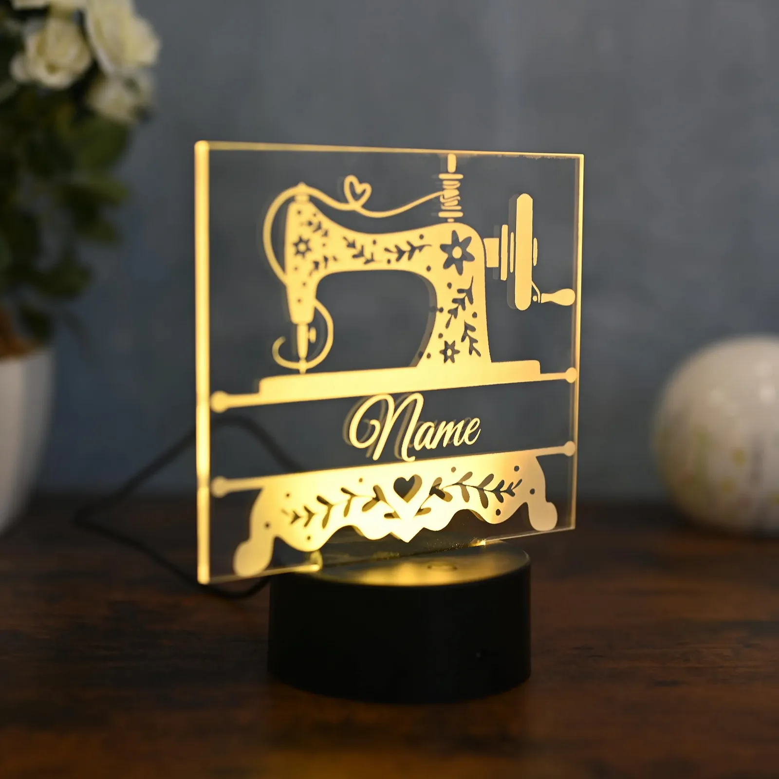 Светодиодная настольная лампа Швейная машинка персонализированная, фото №5