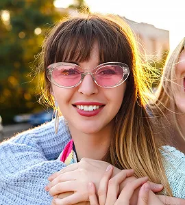 Сонцезахисні окуляри Овальні FEISEDY B4128 Ретро Жіночі 90-х Стиль Маленькі synthetic.ua - Фото 1