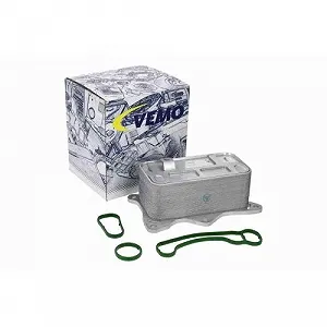 Масляний радіатор АКПП VEMO Green Mobility Parts V30-60-0036 synthetic.ua - Фото 1