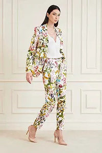 Женские брюки Marciano by Guess с цветочным принтом Разноцветные - 42 synthetic.ua - Фото 1