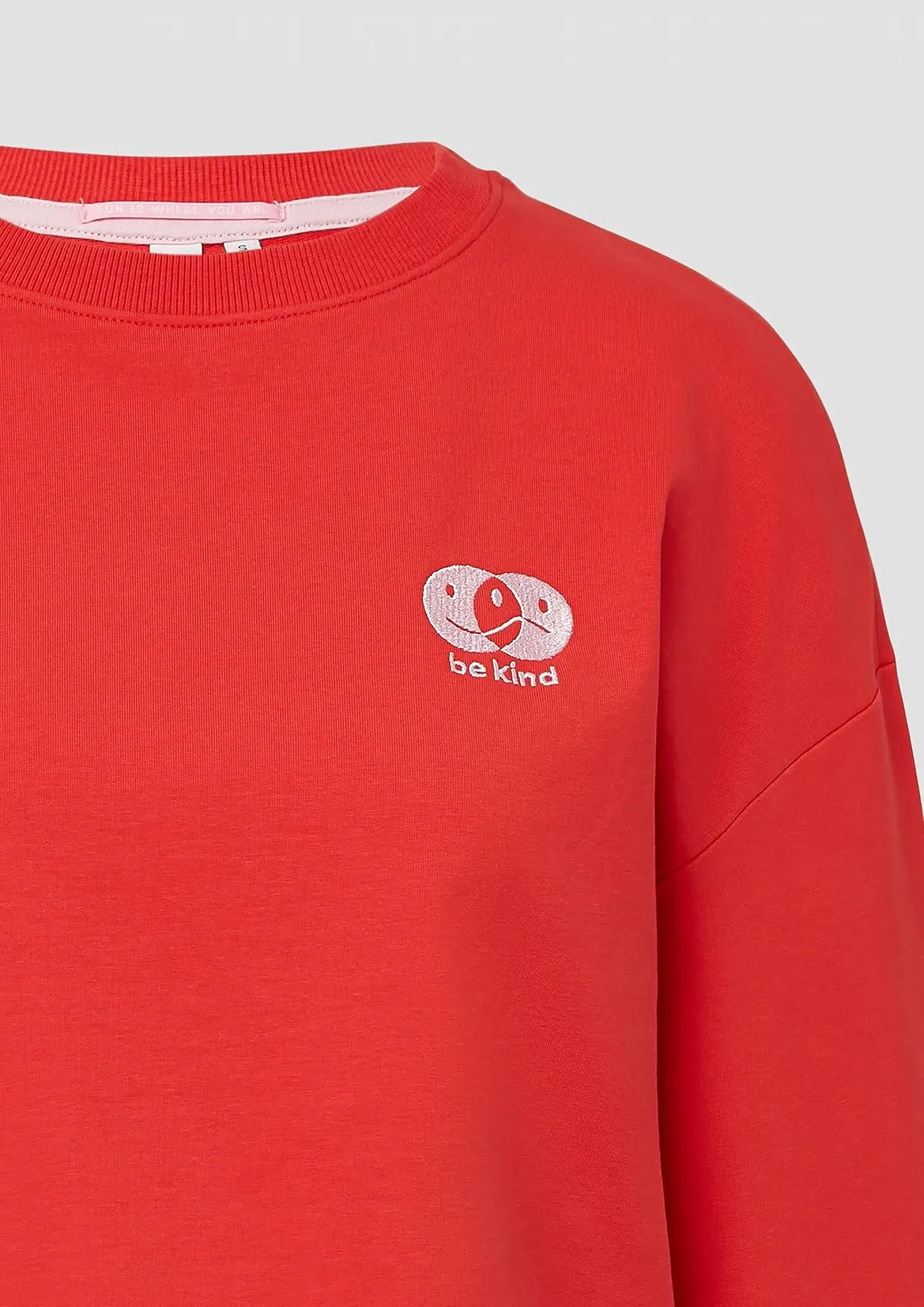 Толстовка QS Вышитая с принтом на спине, фото №2