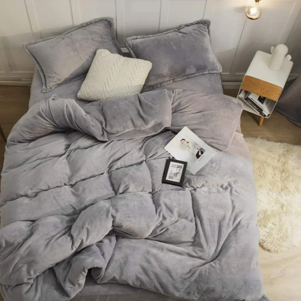 Комплект постільної білизни зимовий Omela Warm Fleece 220 x 240 см, cрібно-сірий, фото №5 Комплект постільної білизни зимовий Omela Warm Fleece 220 x 240 см, cрібно-сірий, фото №5