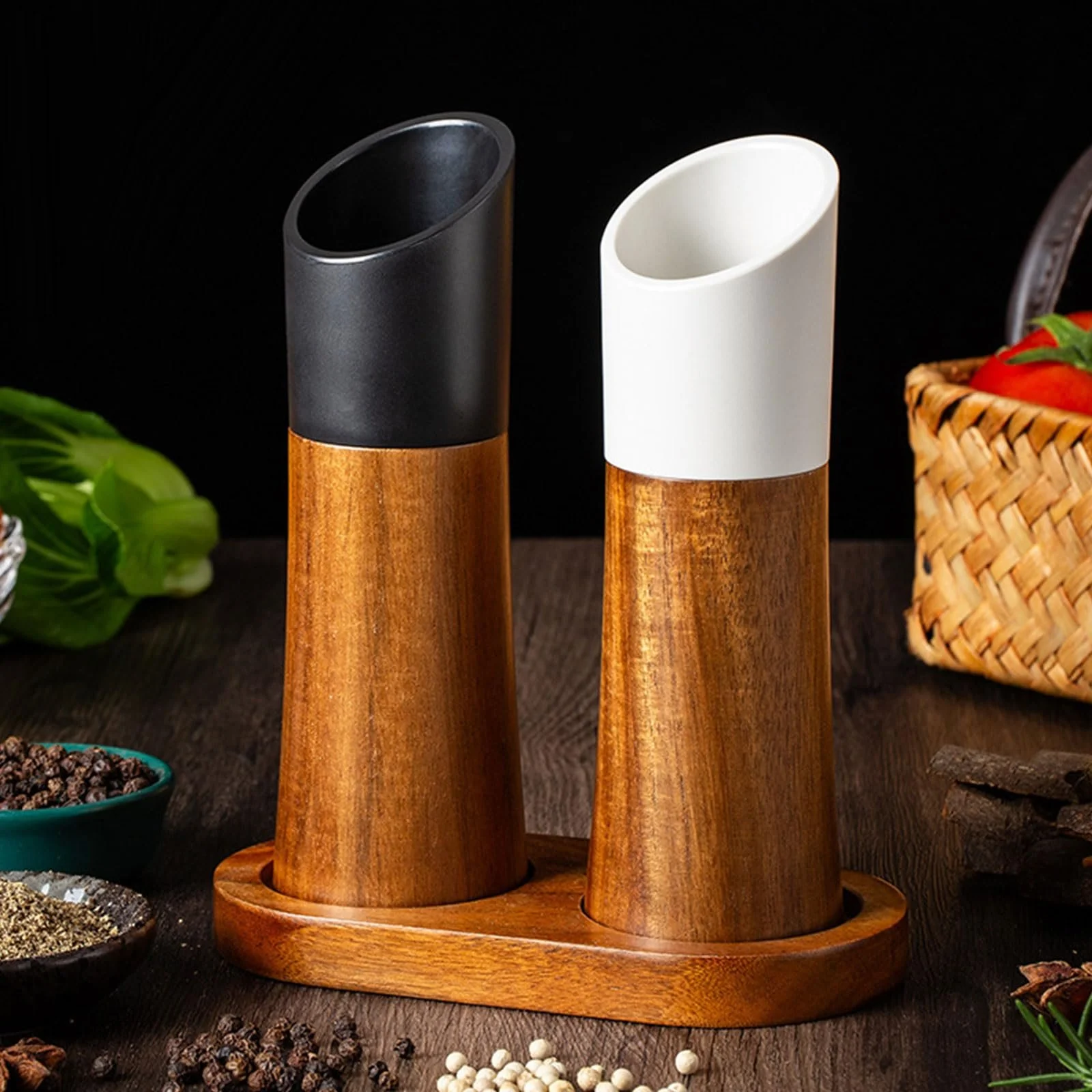 Ручний млин для солі та спецій з дерева, регульований механізм помелу, функціональна дерев'яна, фото №5 Ручний млин для солі та спецій з дерева, регульований механізм помелу, функціональна дерев'яна, фото №5