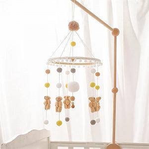 Игрушка мобиль для детской кроватки с деревянными колокольчиками из фетровыми шарами для декора детской комнаты подарок для новорожденных (Коричневый Мишка) цена на synthetic.ua - Фото 1 Игрушка мобиль для детской кроватки с деревянными колокольчиками из фетровыми шарами для декора детской комнаты подарок для новорожденных (Коричневый Мишка) synthetic.ua - Фото 1