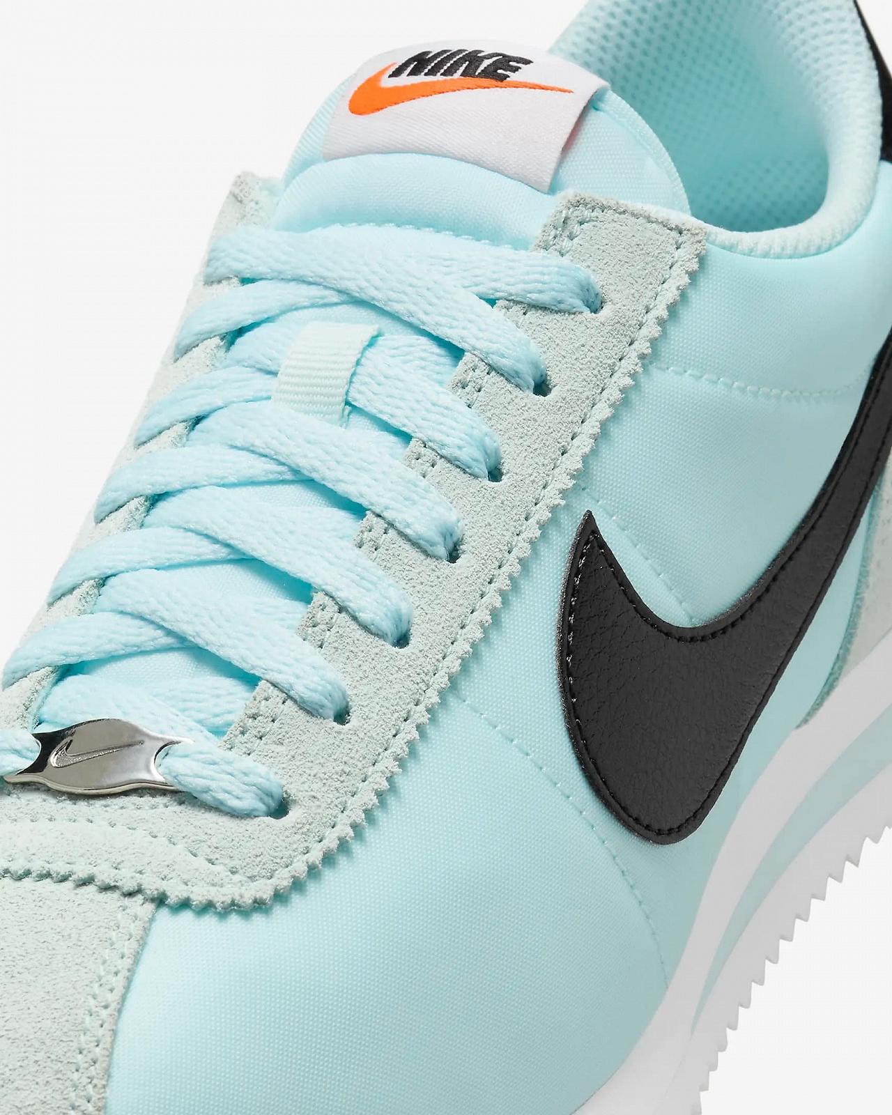 Кроссовки NIKE CORTEZ Размер 38.5, фото №5