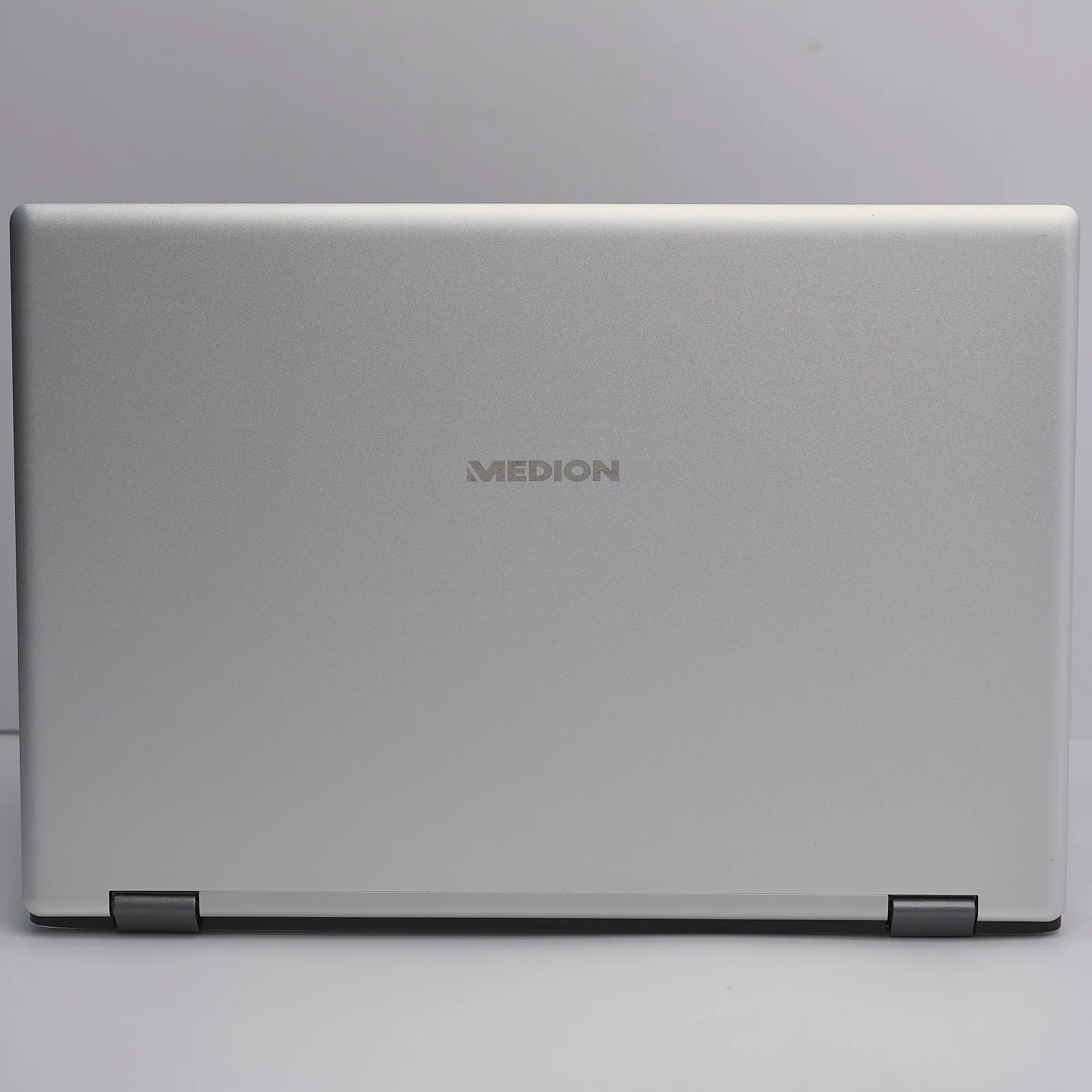 Ноутбук-планшет 13,3" Medion (Lenovo Group) E3221 | IPS (1920x1080) FullHD | Чотириядерний Intel | RAM DDR4 4 ГБ | SSD 128 ГБ + eMMc 64 ГБ | Сенсорний екран | Метал | АКБ до 8 годин | Win10 б/в (5116), фото №9 Ноутбук-планшет 13,3" Medion (Lenovo Group) E3221 | IPS (1920x1080) FullHD | Чотириядерний Intel | RAM DDR4 4 ГБ | SSD 128 ГБ + eMMc 64 ГБ | Сенсорний екран | Метал | АКБ до 8 годин | Win10 б/в (5116), фото №9