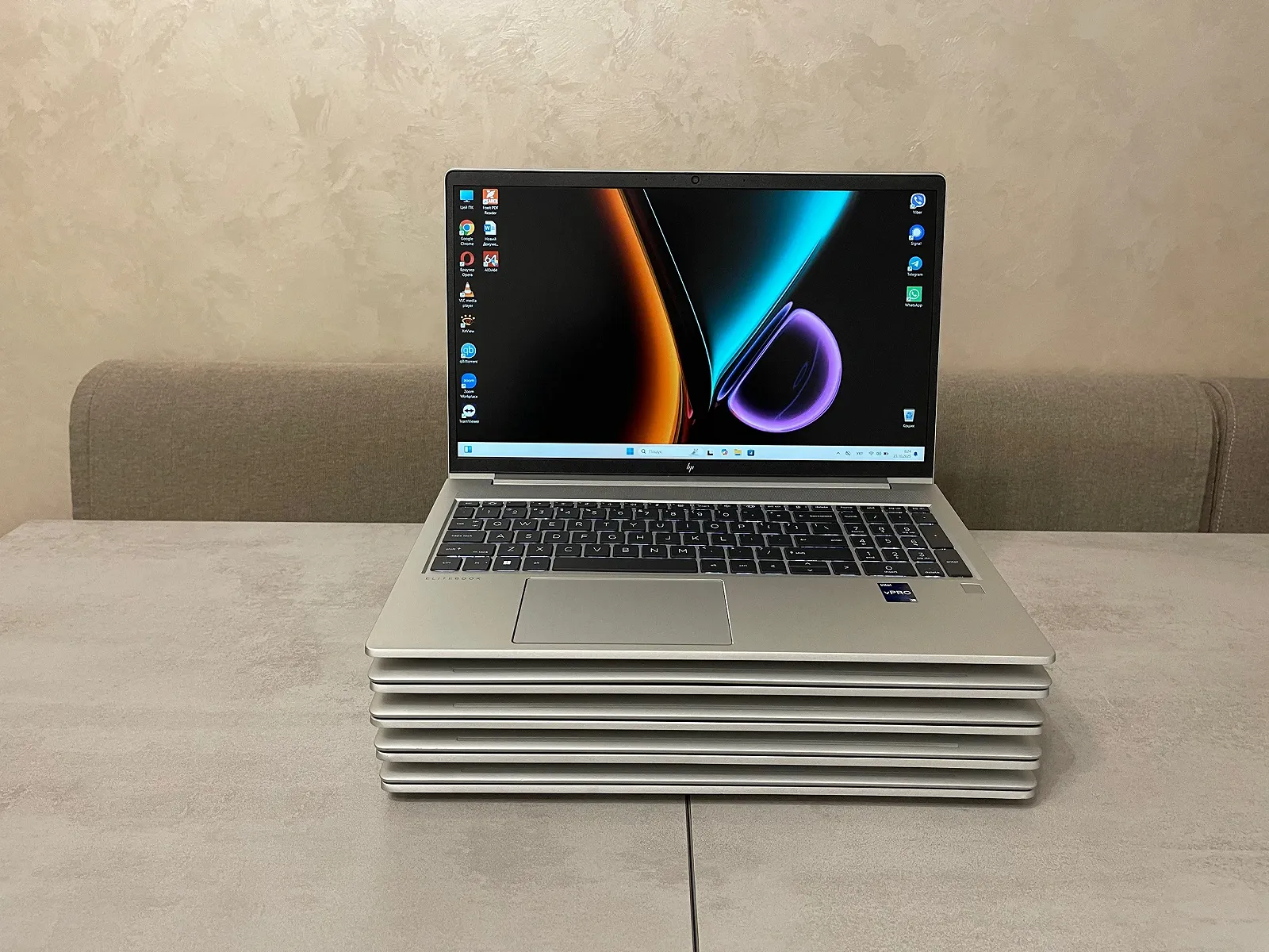 Ультрабук HP EliteBook 650 G9, 15,6" FHD IPS, i5-1245U, 16GB, 256GB SSD, фото №1 Ультрабук HP EliteBook 650 G9, 15,6" FHD IPS, i5-1245U, 16GB, 256GB SSD, фото №1