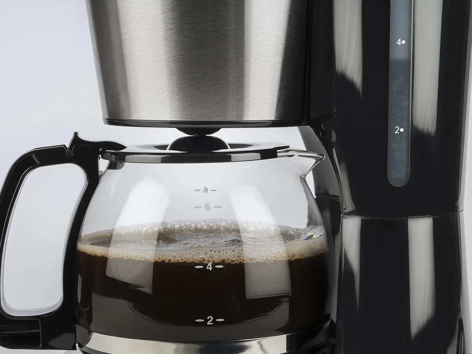 Фильтрационная кофеварка Korona 12113 650 Вт 6 чашек с таймером Черный/Нержавеющая сталь, фото №5