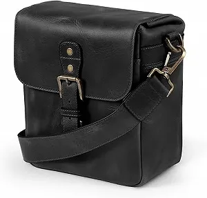 Купити Шкіряна сумка-мессенджер для камери MegaGear MG1328 Mini Чорний - Фото 1 Шкіряна сумка-мессенджер для камери MegaGear MG1328 Mini Чорний - Фото 1