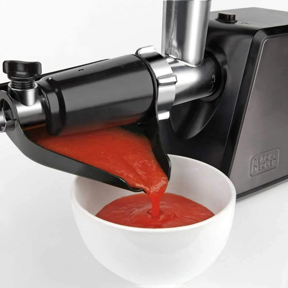 Мясорубка Black+Decker BXMMA1000E 1000 W, нержавеющая сталь, 3 диска, фото №8 Мясорубка Black+Decker BXMMA1000E 1000 W, нержавеющая сталь, 3 диска, фото №8