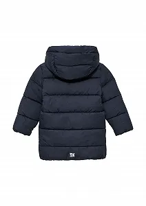 Пальто s.Oliver Junior для мальчиков 2159129 стеганое с фиксированным капюшоном synthetic.ua - Фото 1