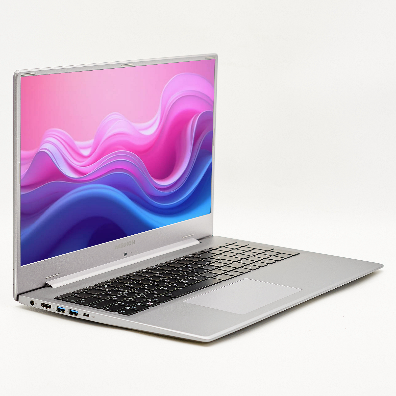 Ноутбук 17,3" Medion (Lenovo Group) Akoya S17403 Intel Core i5-10210U RAM 16 ГБ SSD 1 ТБ Intel UHD Graphics Металевий корпус Win10 (4418), фото №2