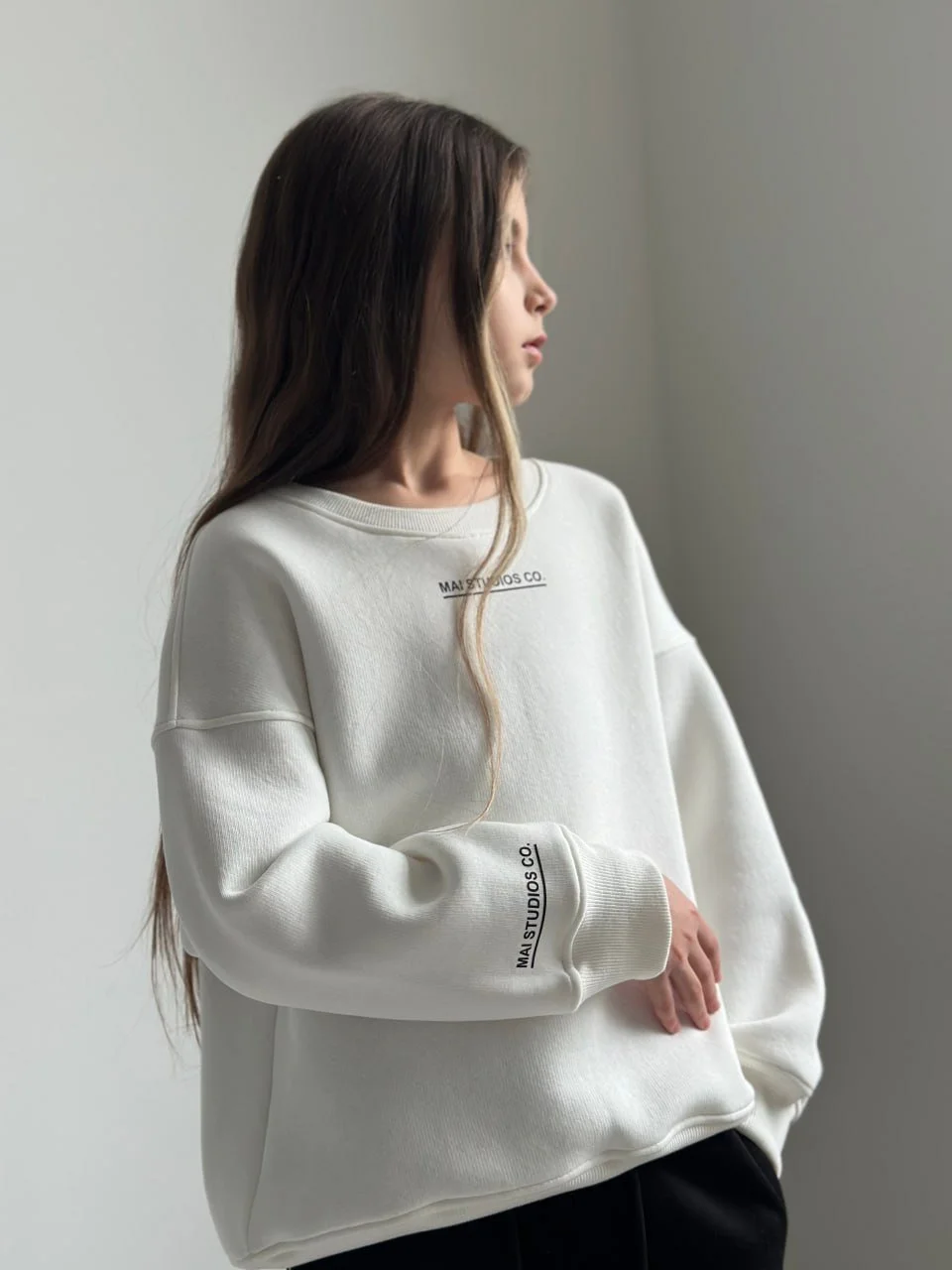 Стильний світшот - шоколад, беж та молочний - від 140 см до 164 см, фото №1