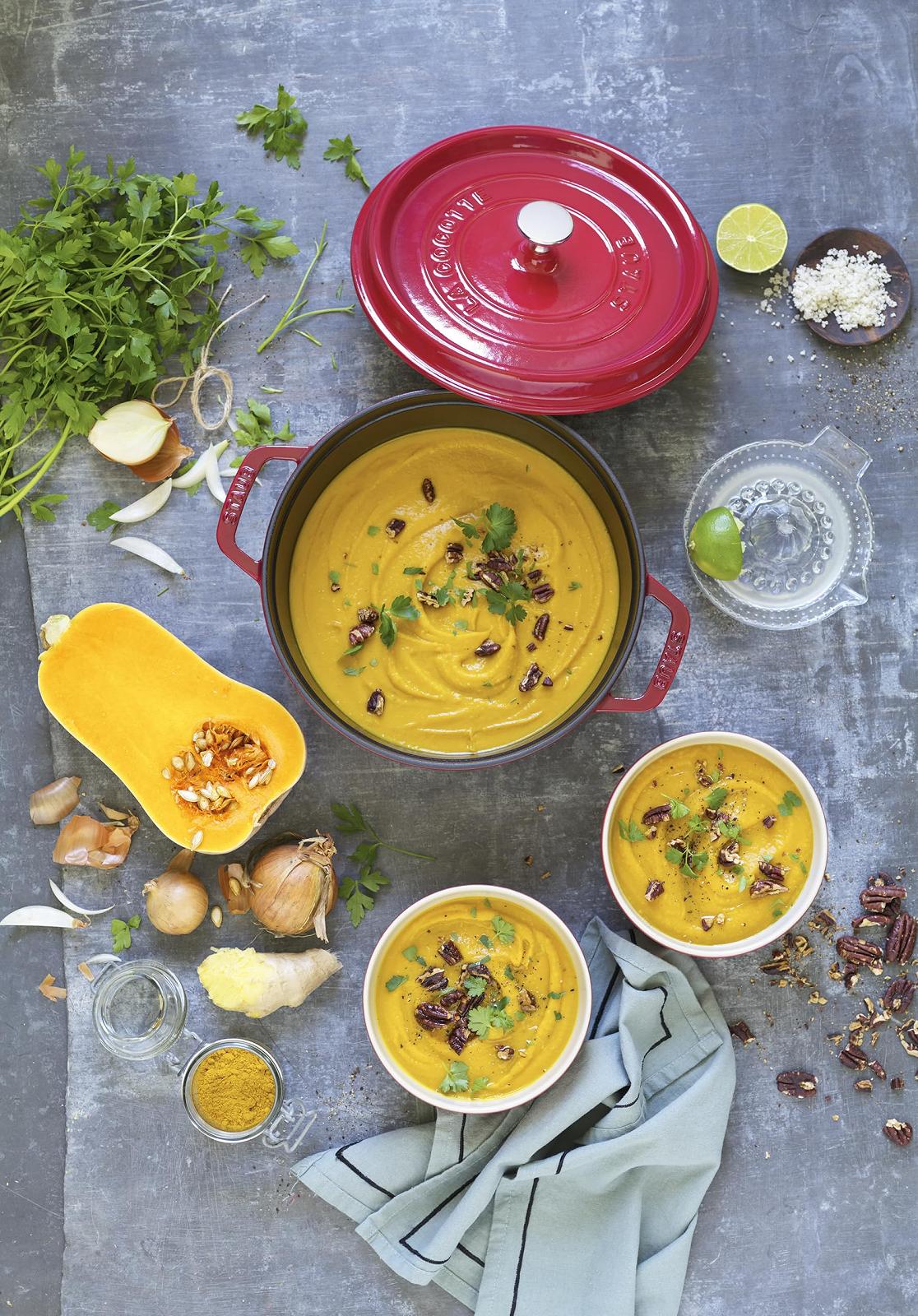 Жаровня Staub Чавунний кокот Навколо 24 см 3.7 л вишнево-червоний, фото №3