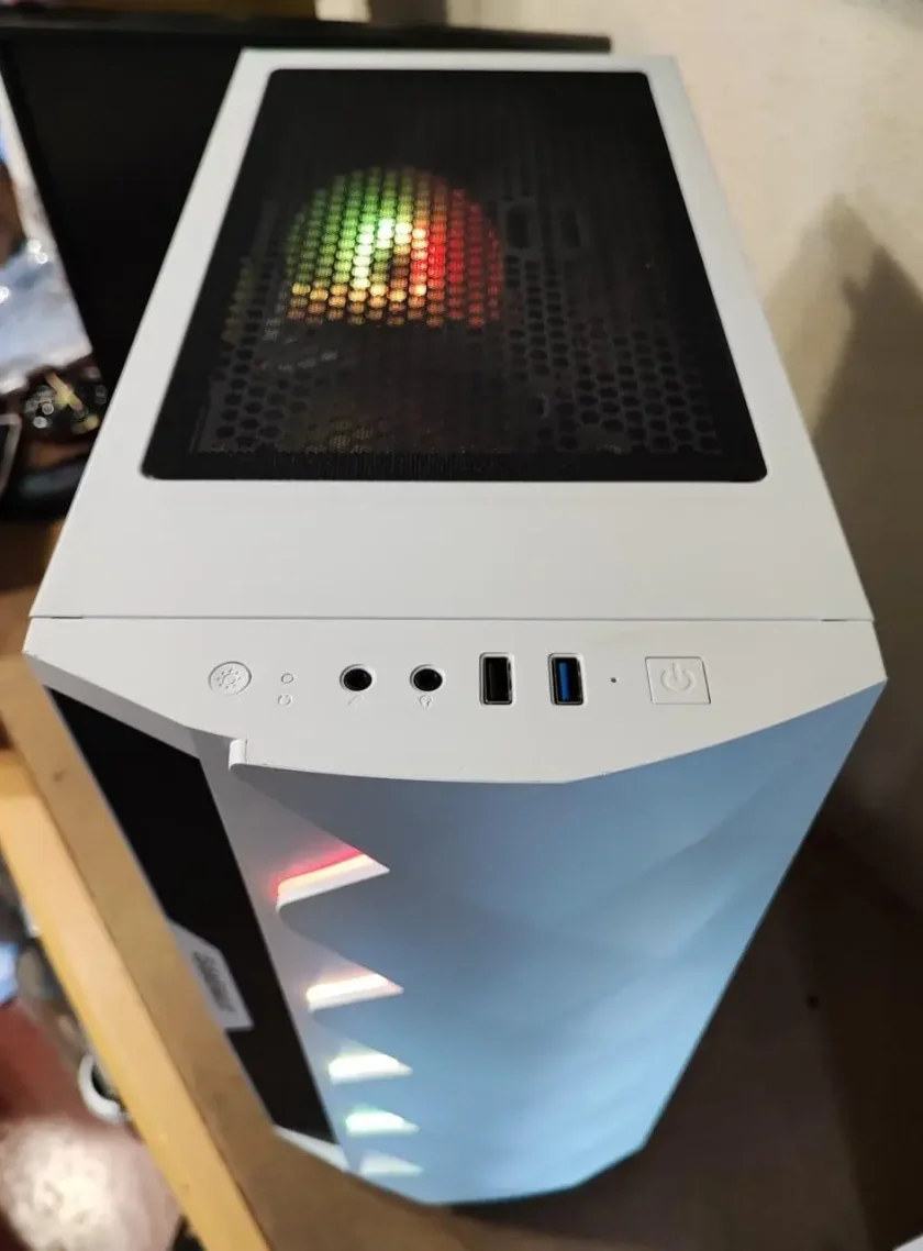 Ігровий комп'ютер RYZEN 5 5600 4.4GHZ, RTX 5060 8GB, 32GB DDR4, SSD M.2 1TB, фото №7 Ігровий комп'ютер RYZEN 5 5600 4.4GHZ, RTX 5060 8GB, 32GB DDR4, SSD M.2 1TB, фото №7