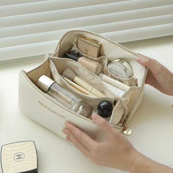 Косметичка дорожня жінка з екокожи Баунті LEOSOXS молочний, фото №2