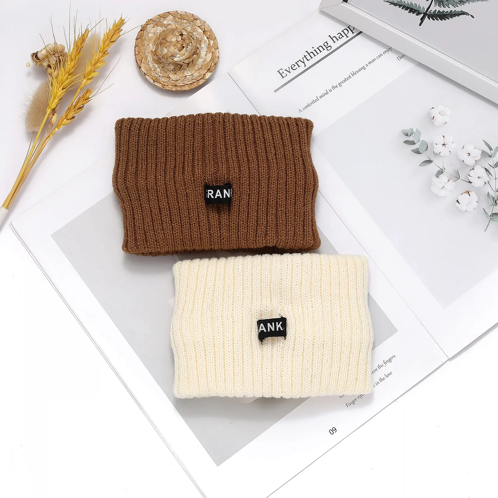 В'язана Зимова Пов'язка на Голову Бежева Еластична, фото №2 В'язана Зимова Пов'язка на Голову Бежева Еластична, фото №2