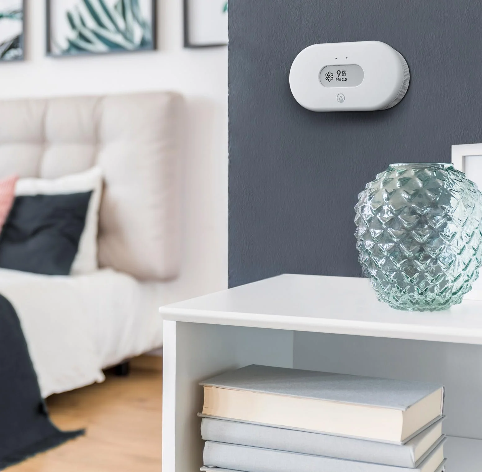 Измеритель загрязнения воздуха Airthings View Pollution 2980 / Wi-Fi / Приложение / Белый, фото №7 Измеритель загрязнения воздуха Airthings View Pollution 2980 / Wi-Fi / Приложение / Белый, фото №7
