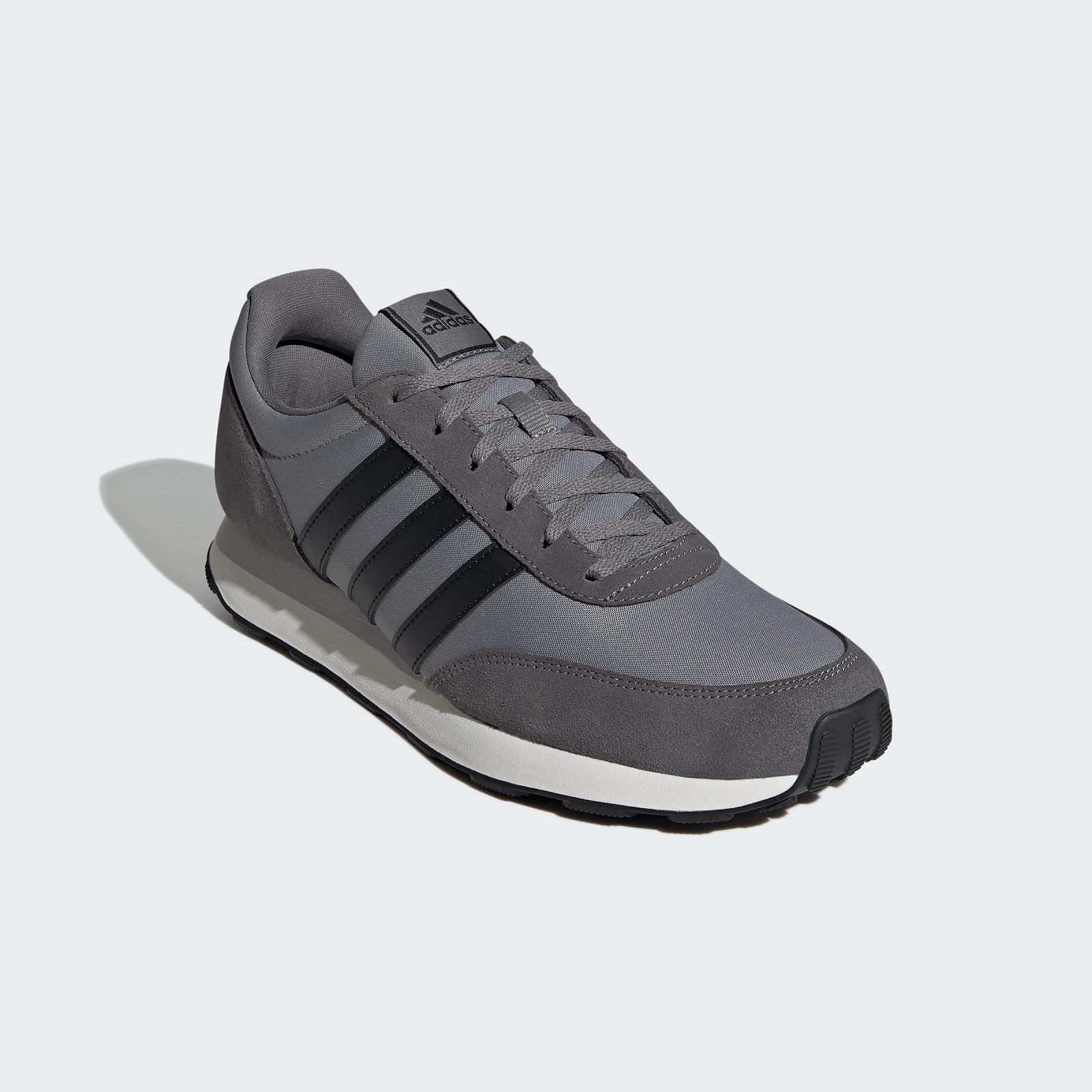 Кросівки adidas Run 60s 3.0 Шкіряні, фото №5 Кросівки adidas Run 60s 3.0 Шкіряні, фото №5