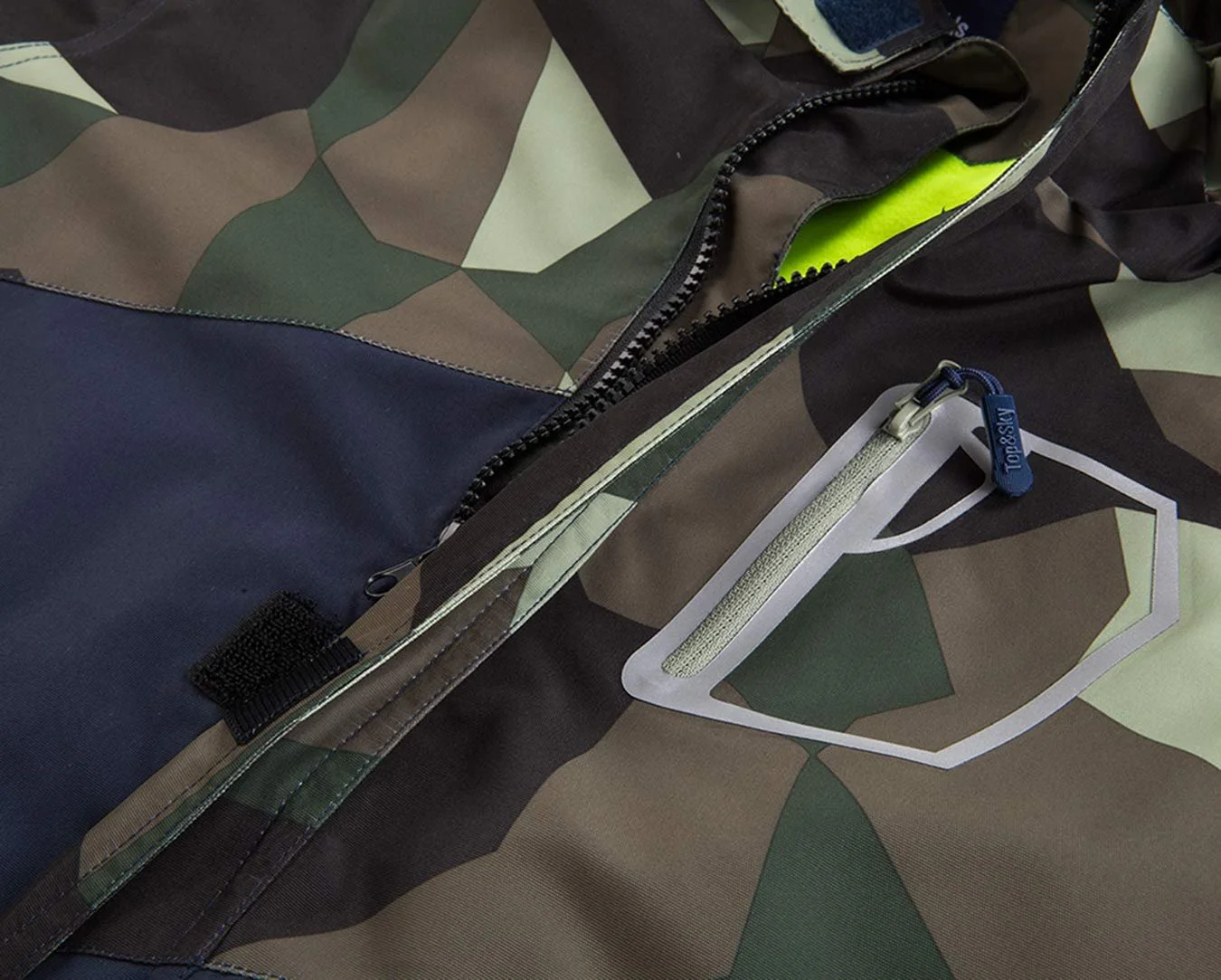 Дитяча куртка-дощовик LAUSONS для хлопчиків, камуфляжна, водонепроникна, легка перехідна зі знімним капюшоном, фото №5 Дитяча куртка-дощовик LAUSONS для хлопчиків, камуфляжна, водонепроникна, легка перехідна зі знімним капюшоном, фото №5