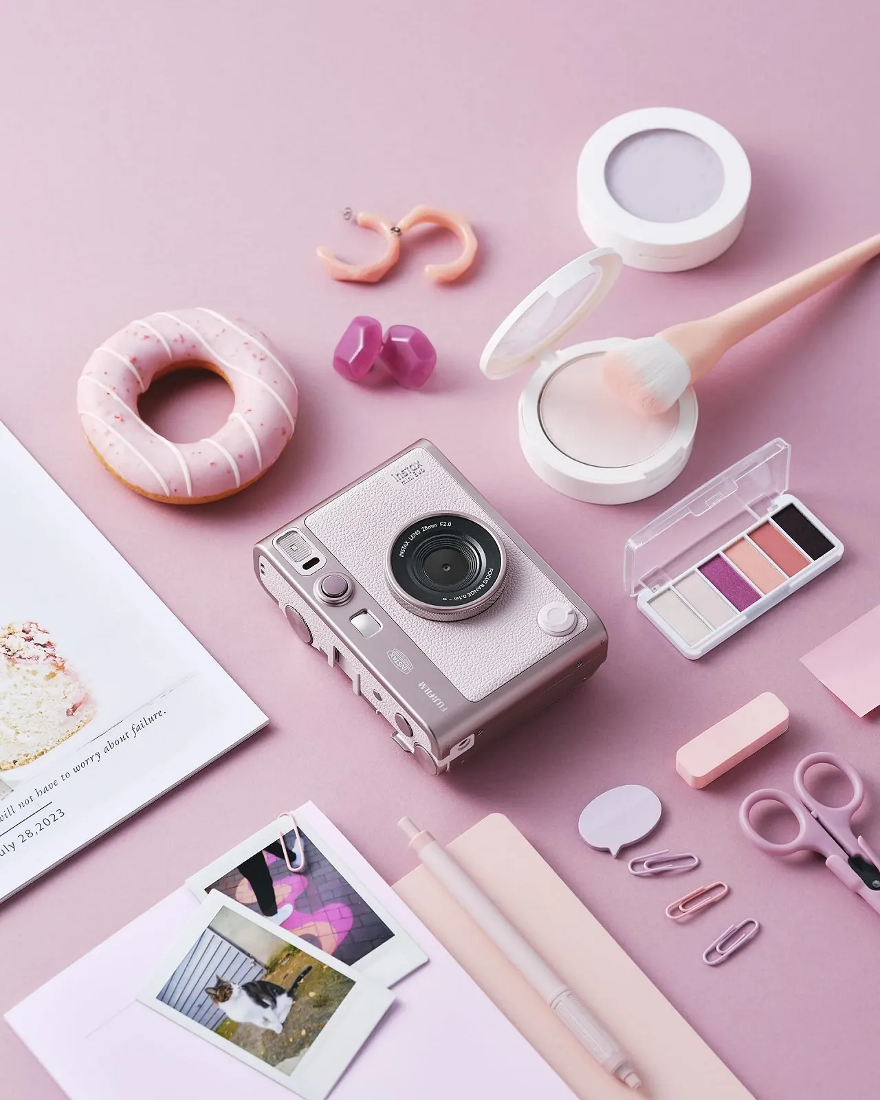 Гибридная камера мгновенной печати FUJIFILM instax mini Evo Gentle Rose, фото №7