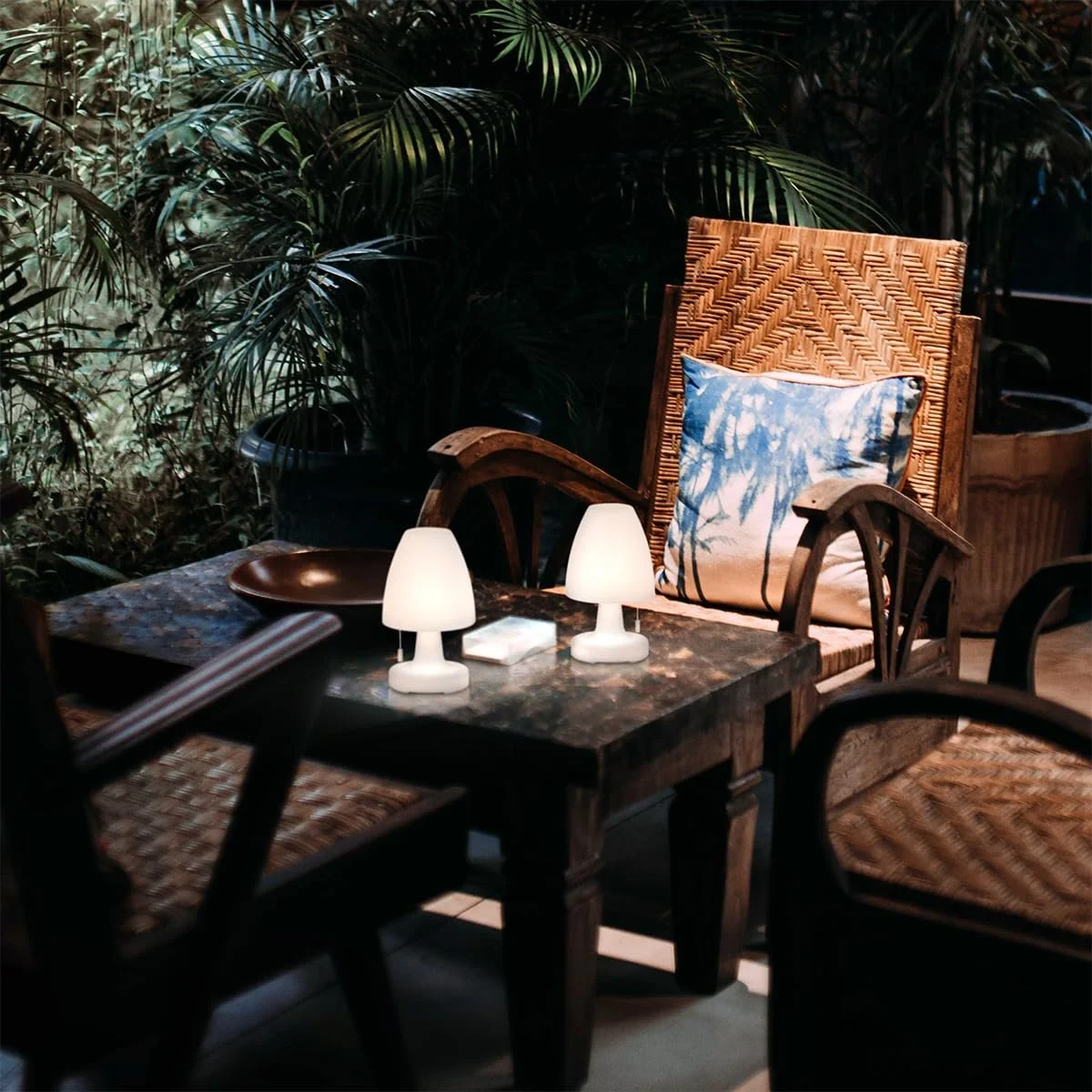 Настільна лампа LED акумуляторна бездротова димована з мотузковим вимикачем RGB біла, фото №4