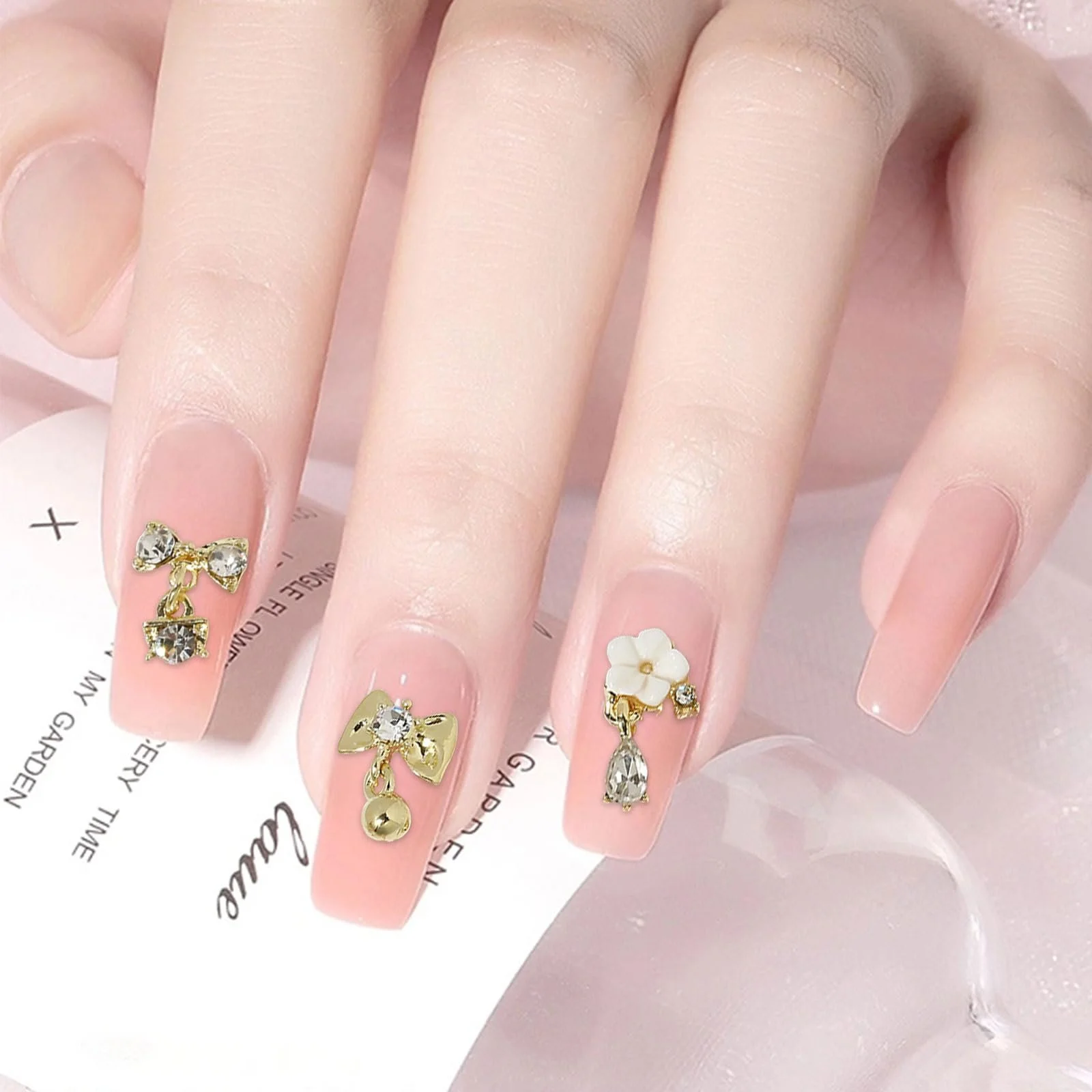 Розкішні прикраси для нігтів, фото №6