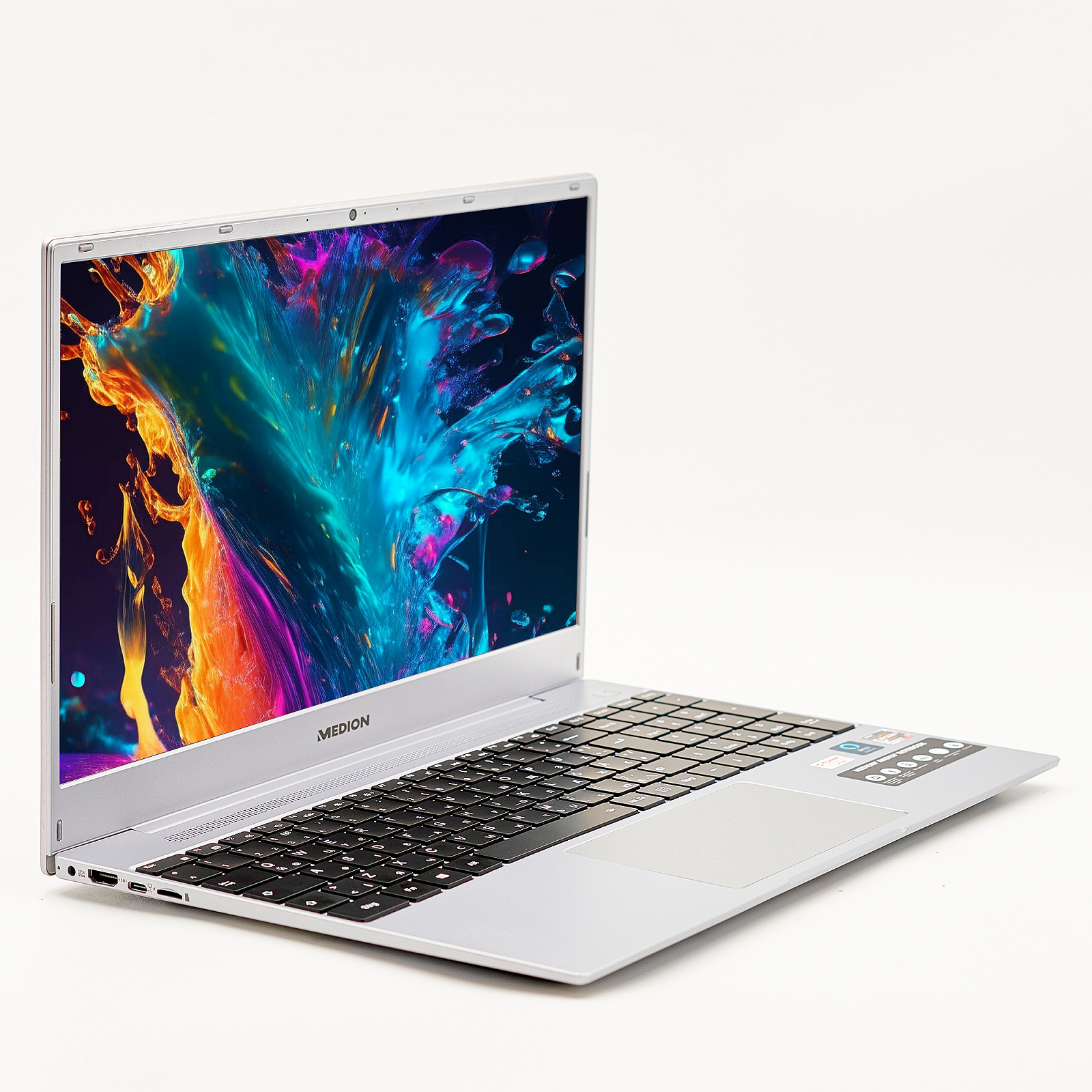 Ноутбук Medion E15303 AMD Ryzen 7 4700U RAM 16 ГБ SSD 1 ТБ AMD Radeon Graphics Металлический корпус Win10, фото №3