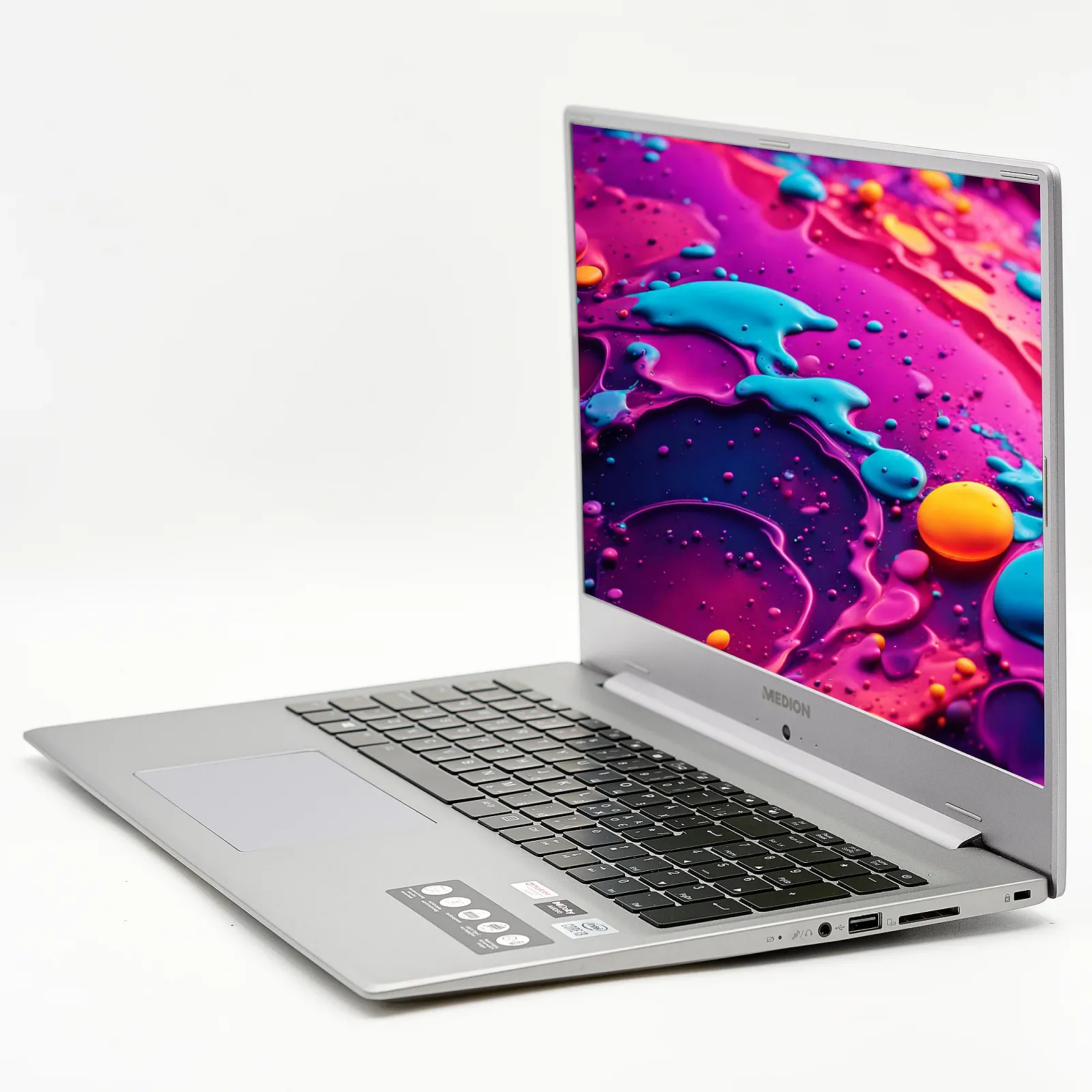 Ноутбук 17,3" Medion (Lenovo Group) Akoya S17403 Intel Core i3-10110U RAM 16 ГБ SSD 256 ГБ Intel Graphics Підсвітка Win10 (4474), фото №5 Ноутбук 17,3" Medion (Lenovo Group) Akoya S17403 Intel Core i3-10110U RAM 16 ГБ SSD 256 ГБ Intel Graphics Підсвітка Win10 (4474), фото №5